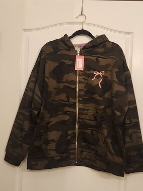 Edikted Womens' Camo Zip Hoodie in Brown, Green with Pink Bow Size Large